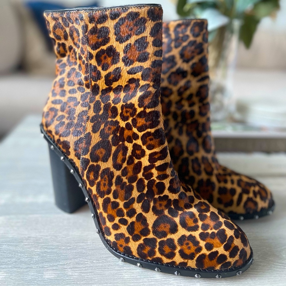 Gianni Bini Leopard Heeled Boots - Size 10M Real Fur